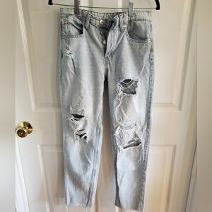 Distressed Light Blue Womens Boyfriend Jeans. Size 4. #TB